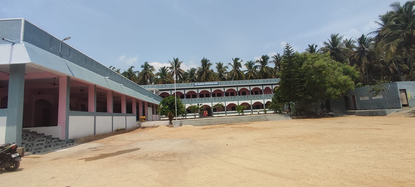 Shri Kalaimagal School Building